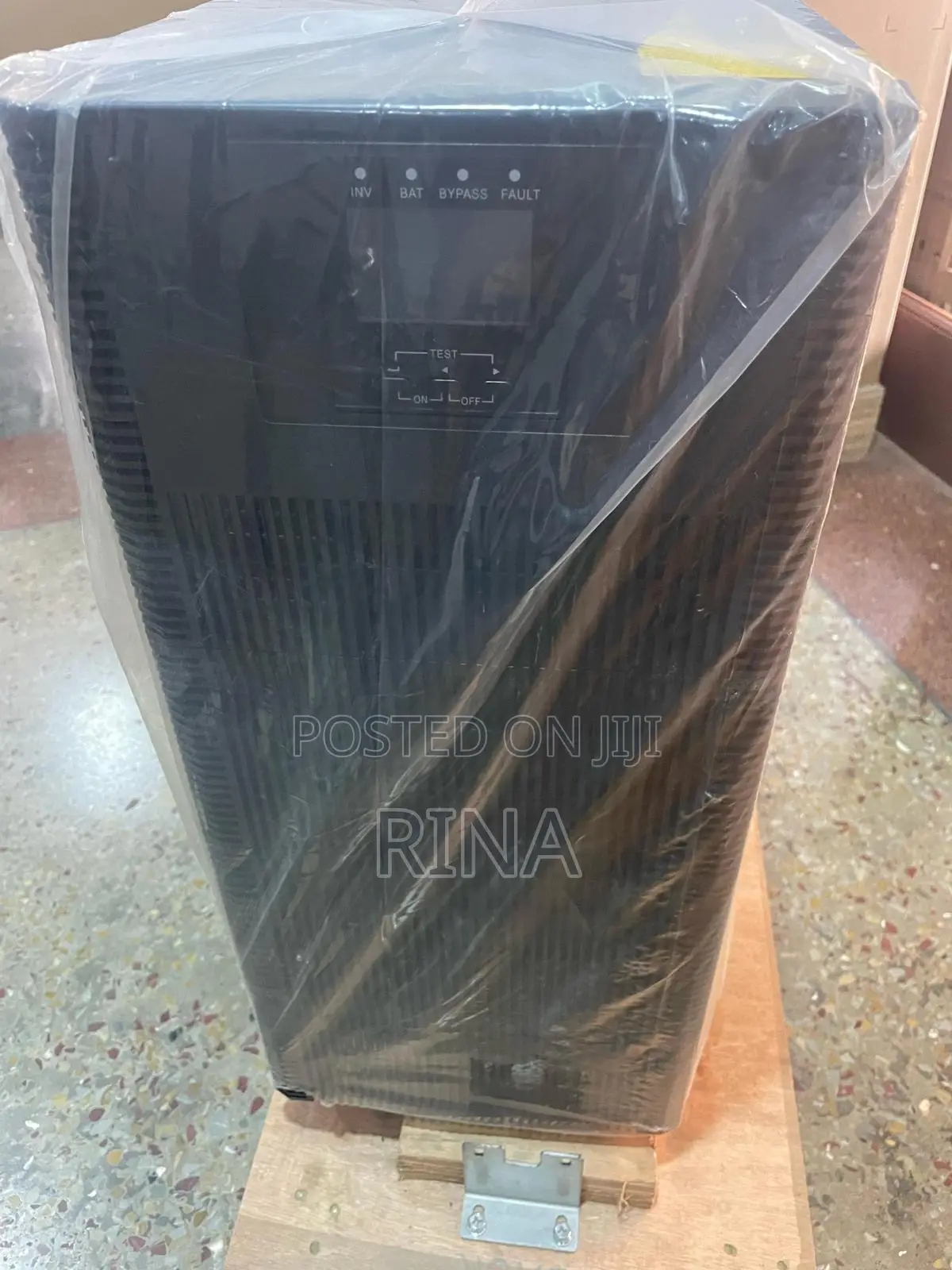 10kva Online Uninterruptible Power Supply That Comes With 20 Batteries