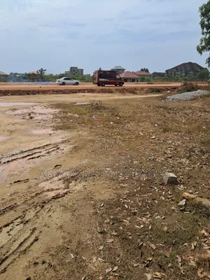 Roadside for Sale at Kantanka Junction Winiba Road