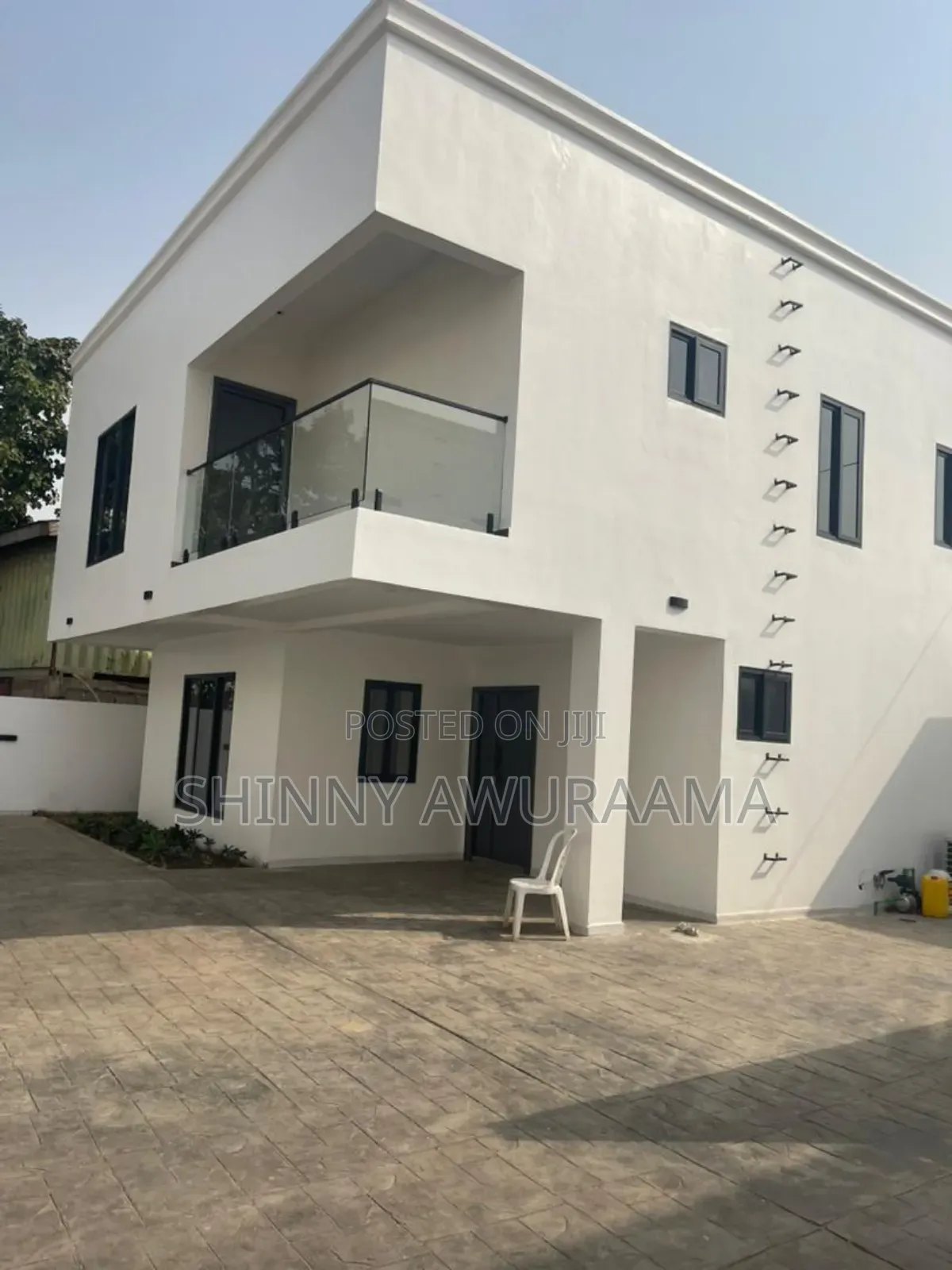 3bdrm Townhouse / Terrace in West Trassacco, East Legon for rent