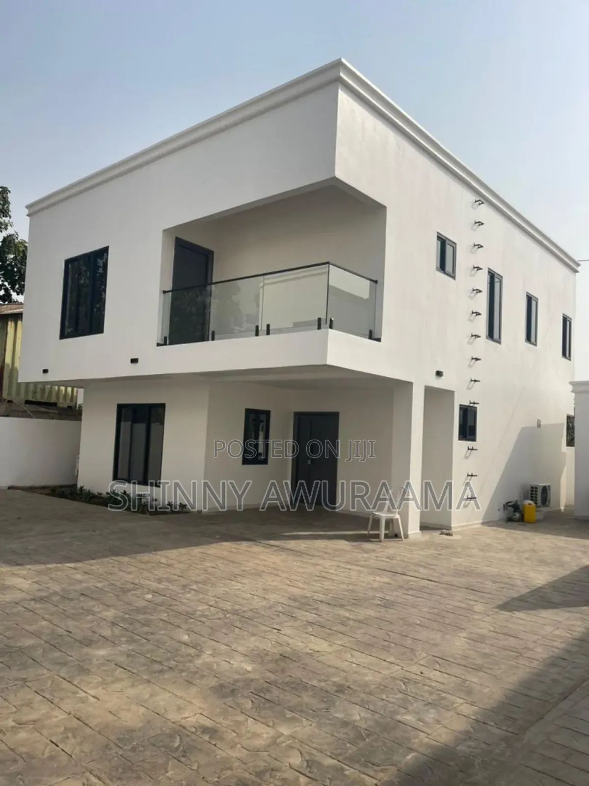 3bdrm Townhouse / Terrace in West Trassacco, East Legon for rent