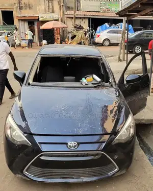 Toyota Yaris Ia Windscreen Available