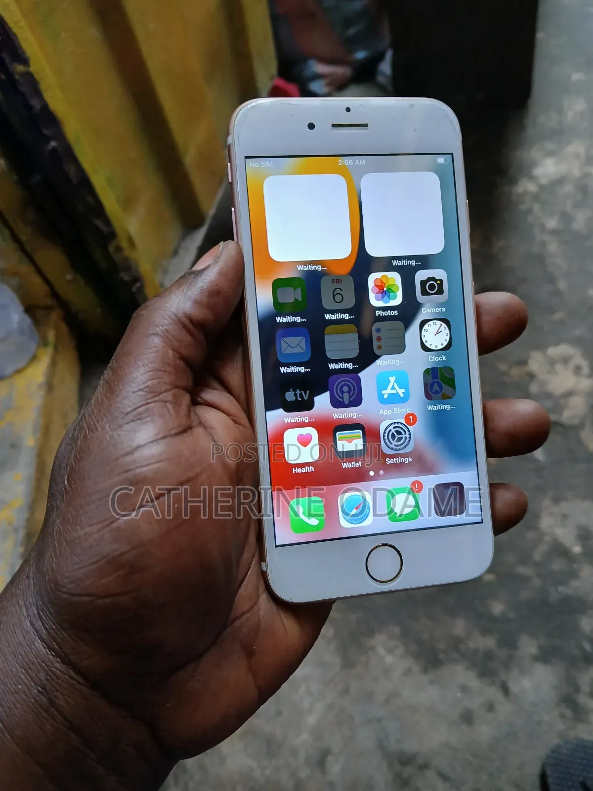 Apple iPhone 6s 64 GB Rose Gold