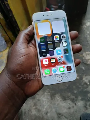 Apple iPhone 6s 64 GB Rose Gold
