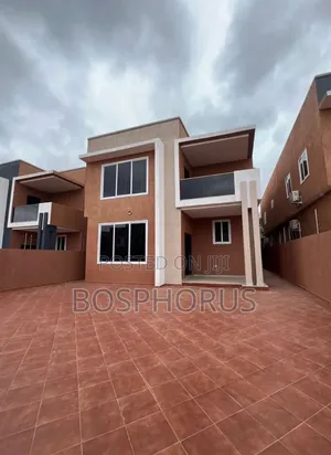 4bdrm House in Lakeside for sale