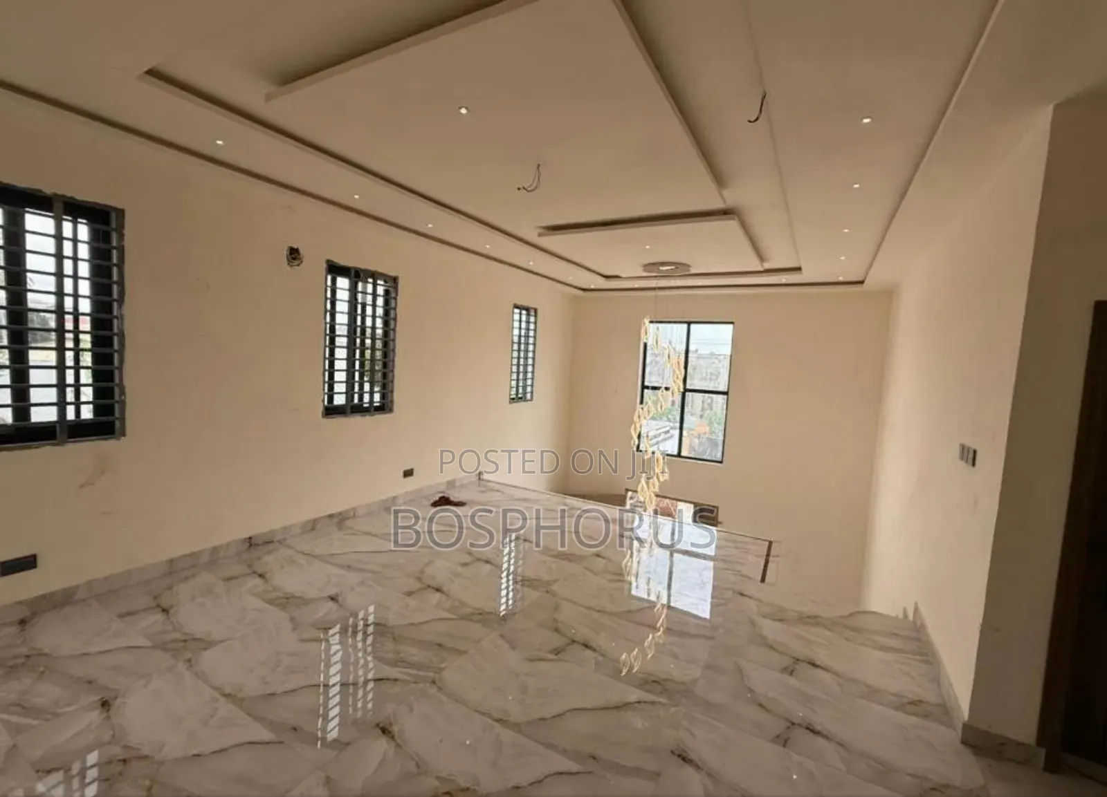 4bdrm House in Adenta for sale