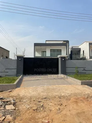 4bdrm Duplex in Ayi Mensah, Oyarifa for sale