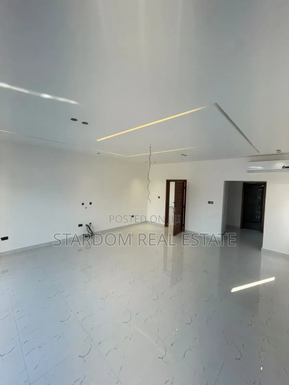4bdrm Duplex in Ayi Mensah, Oyarifa for sale