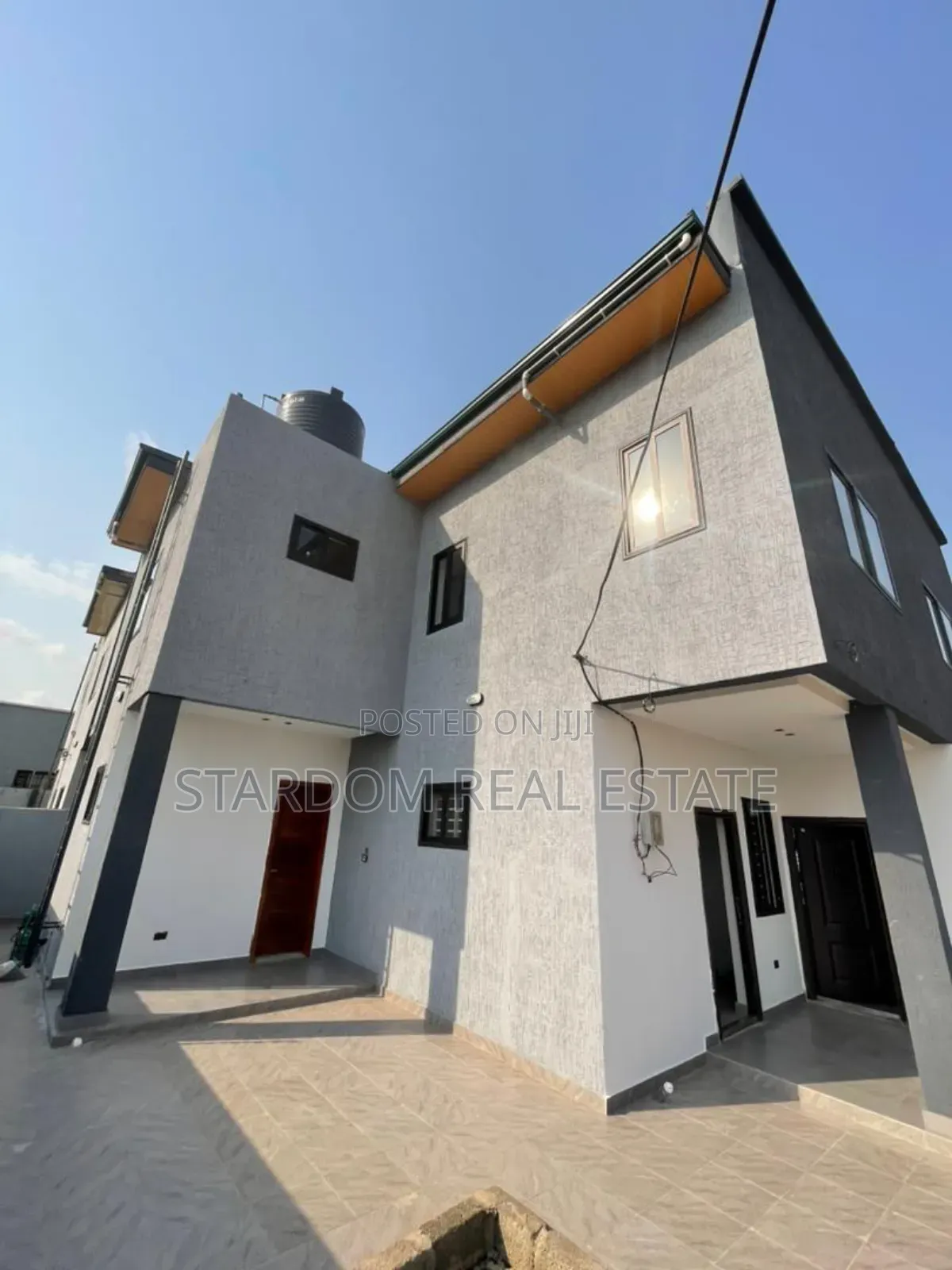 4bdrm Duplex in Ayi Mensah, Oyarifa for sale
