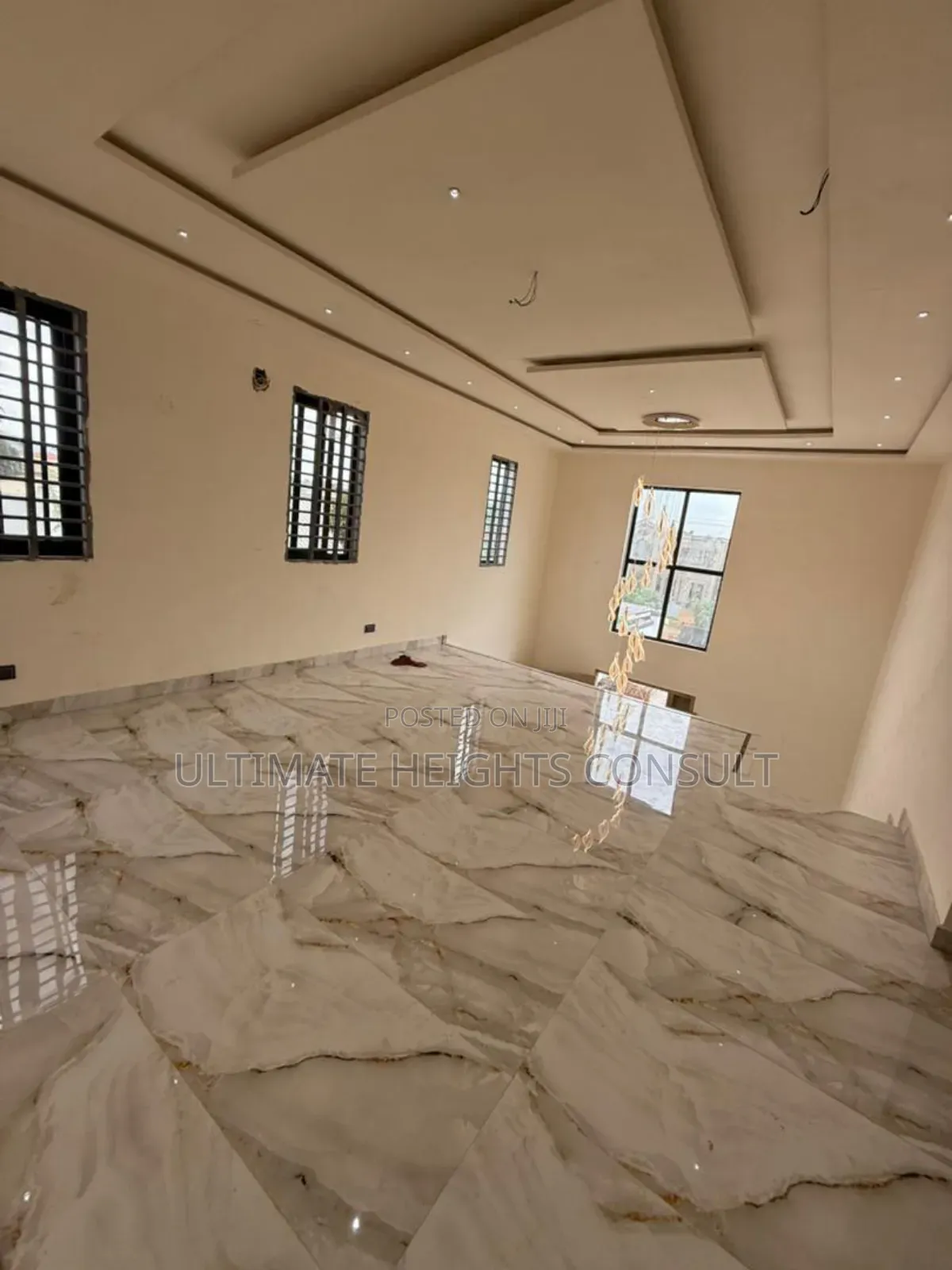 4bdrm House in Adenta for sale