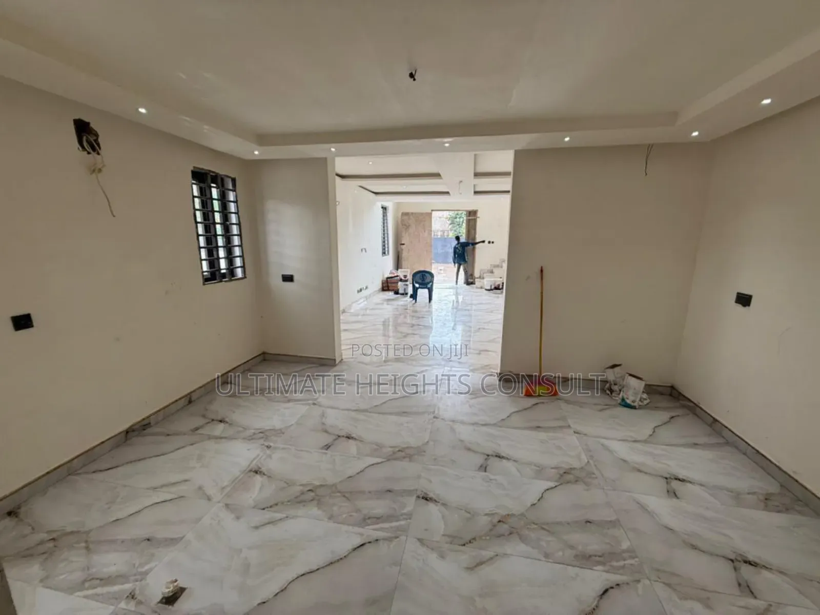 4bdrm House in Adenta for sale