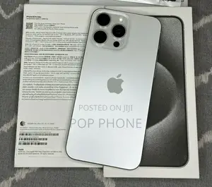 Apple iPhone 15 Pro Max 256 GB White