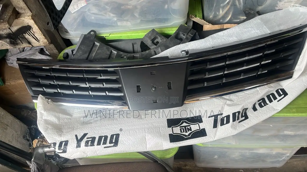 Nissan Versa Top Shells