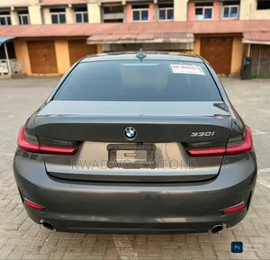 BMW 330i 2020 Black