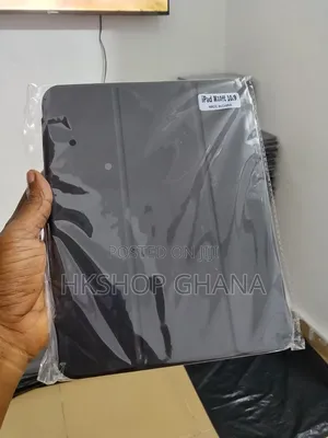 Apple iPad 10th Generation 10.9 Inches 2022 With Pen Slot