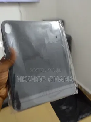 Apple iPad 10th Generation 10.9 Inches 2022 With Pen Slot