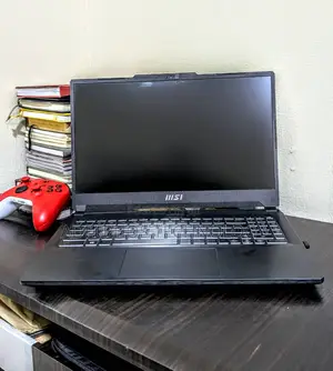 Laptop MSI Cyborg 15 16GB Intel Core i7 SSD 1T