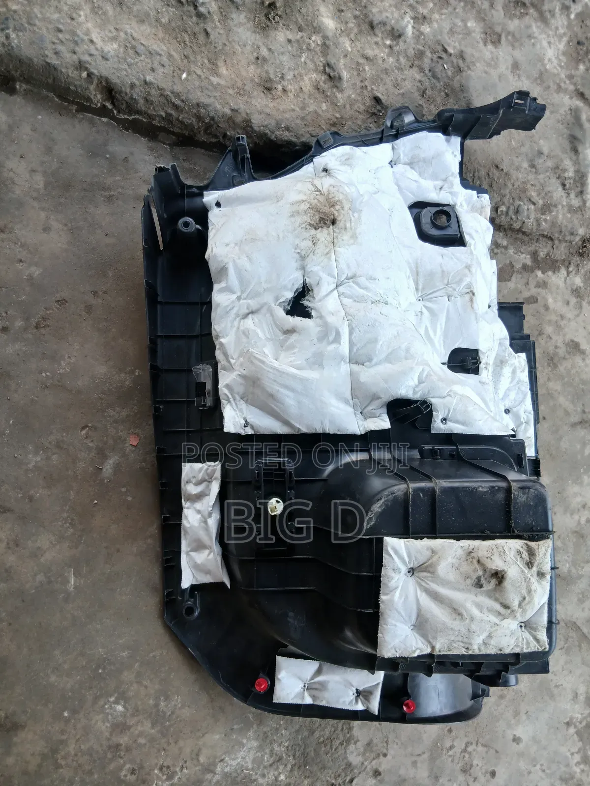 Toyota Rav4 2019 to 2023 Back Booth Truck Inside