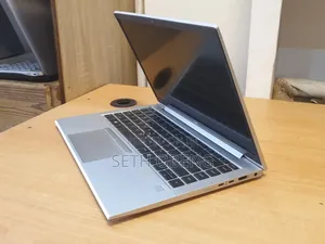 Laptop HP EliteBook 845 G8 8GB AMD Ryzen 3 SSHD (Hybrid) 256GB