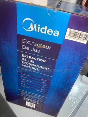 Juicer (Juice Maker Juice Extractor) Brand New (Midea)