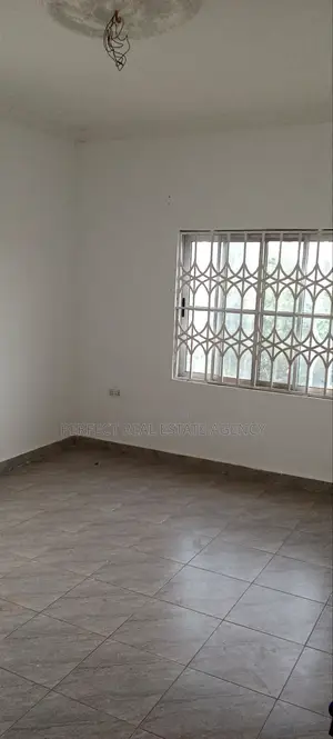 Furnished 5bdrm House in Abuakwa Agogo, Kumasi Metropolitan for rent