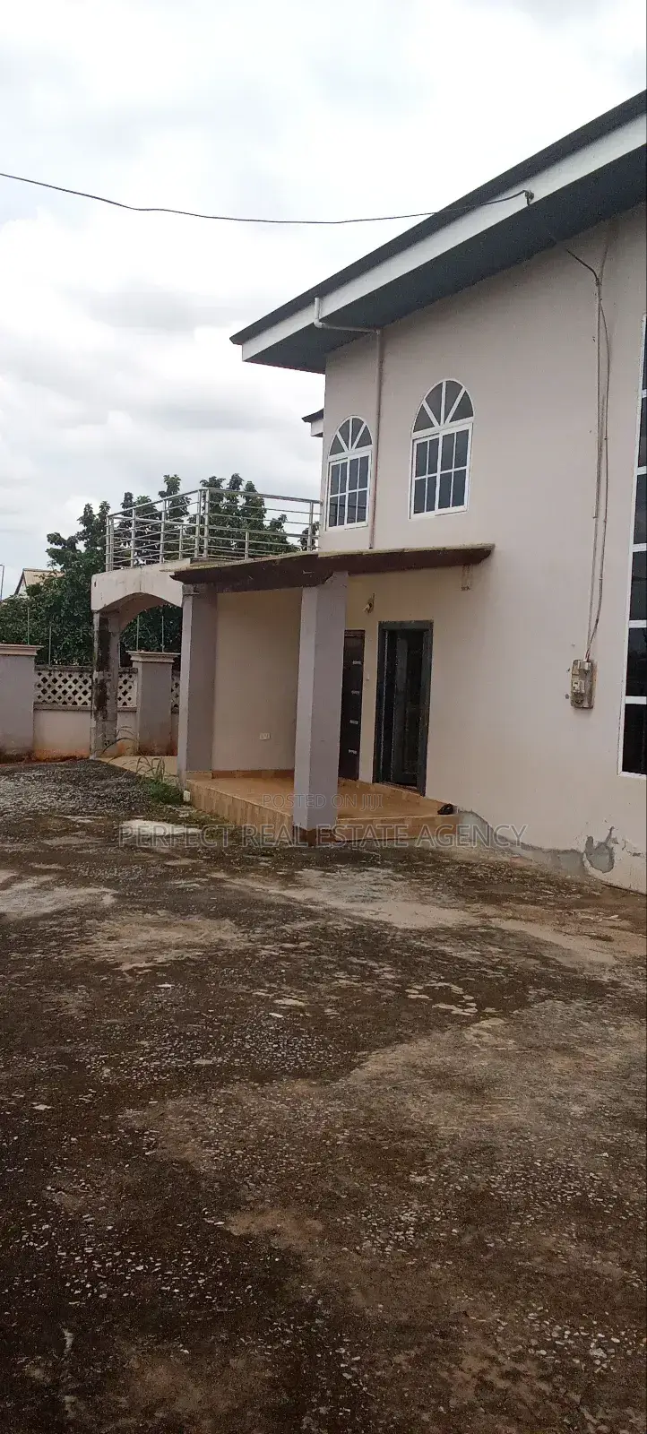 Furnished 5bdrm House in Abuakwa Agogo, Kumasi Metropolitan for rent
