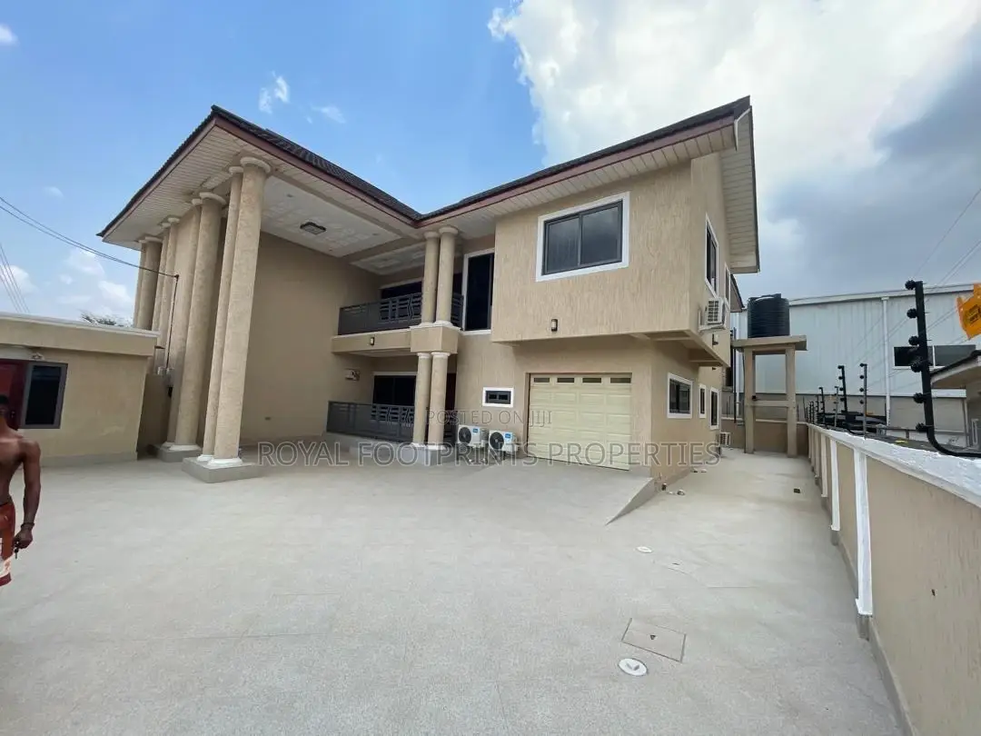 4bdrm House in Royal Footprints, East Legon for rent