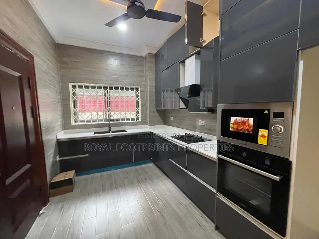 4bdrm House in Royal Footprints, East Legon for rent