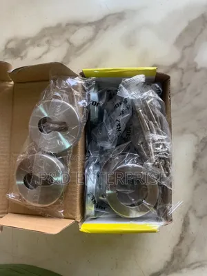 Quality Stainless Steel Seperate Handle.