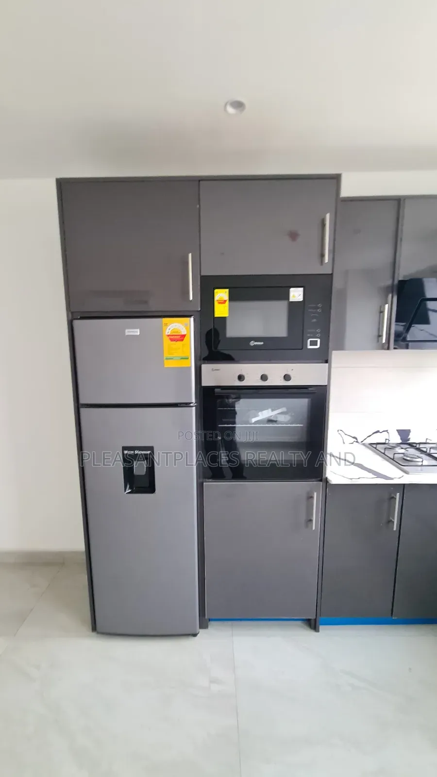 2bdrm Apartment in Pleasantplaces, New Town for rent