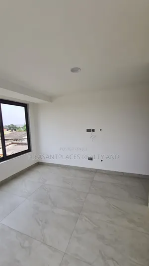 2bdrm Apartment in Pleasantplaces, New Town for rent