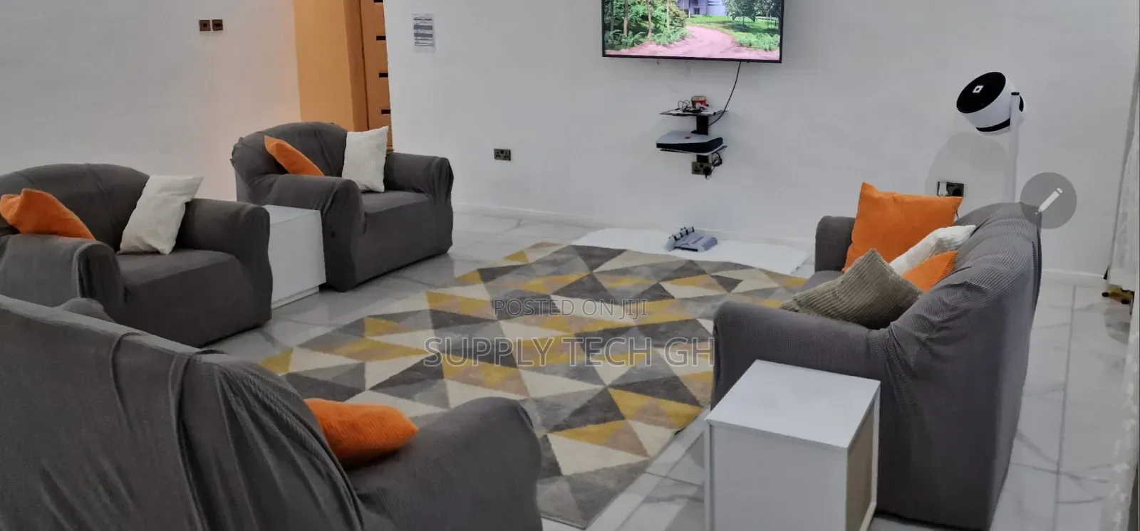 The Whitehouse Villa Daily Rental at Ghs1500