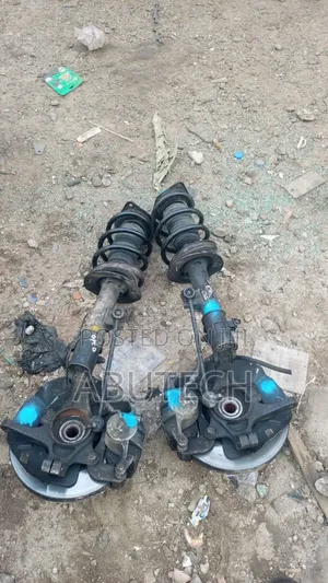Front Shock and Hub Hundia Ix 35 , Sportage, Tuscon 2010, 2012, 2015