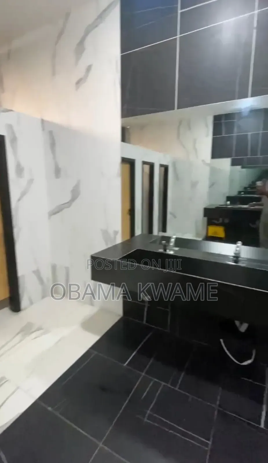 221sqm Office Space for Rent at Ablemkpe With 4 Washroom. $15 Per SQM
