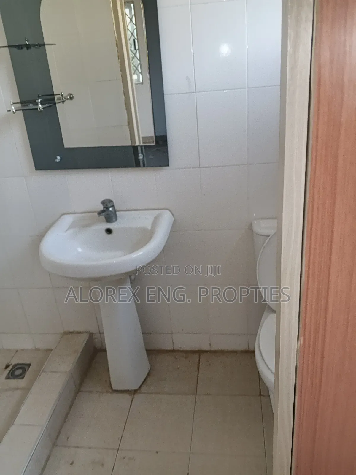 3bdrm House in Ghana Flag, Oyarifa for rent