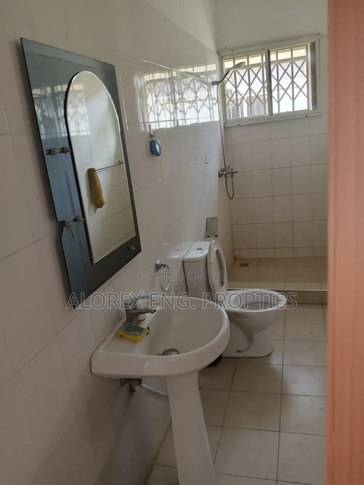 3bdrm House in Ghana Flag, Oyarifa for rent