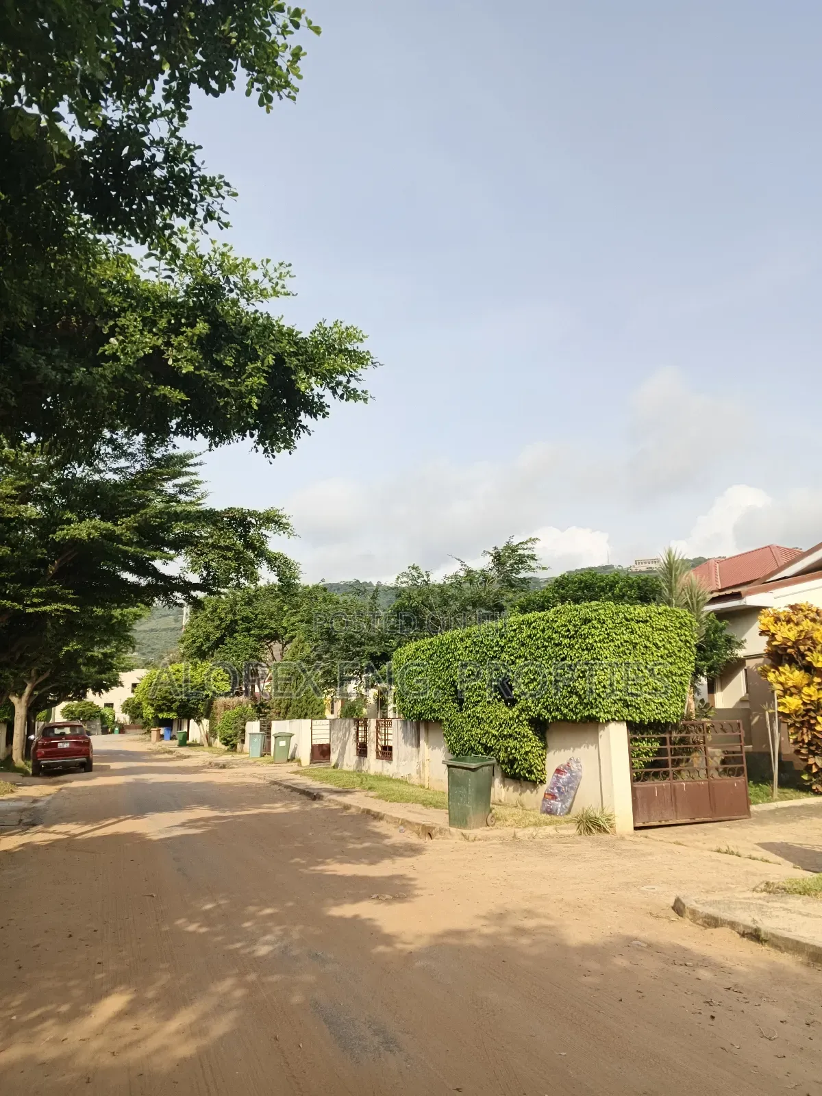 3bdrm House in Oyarifa for rent