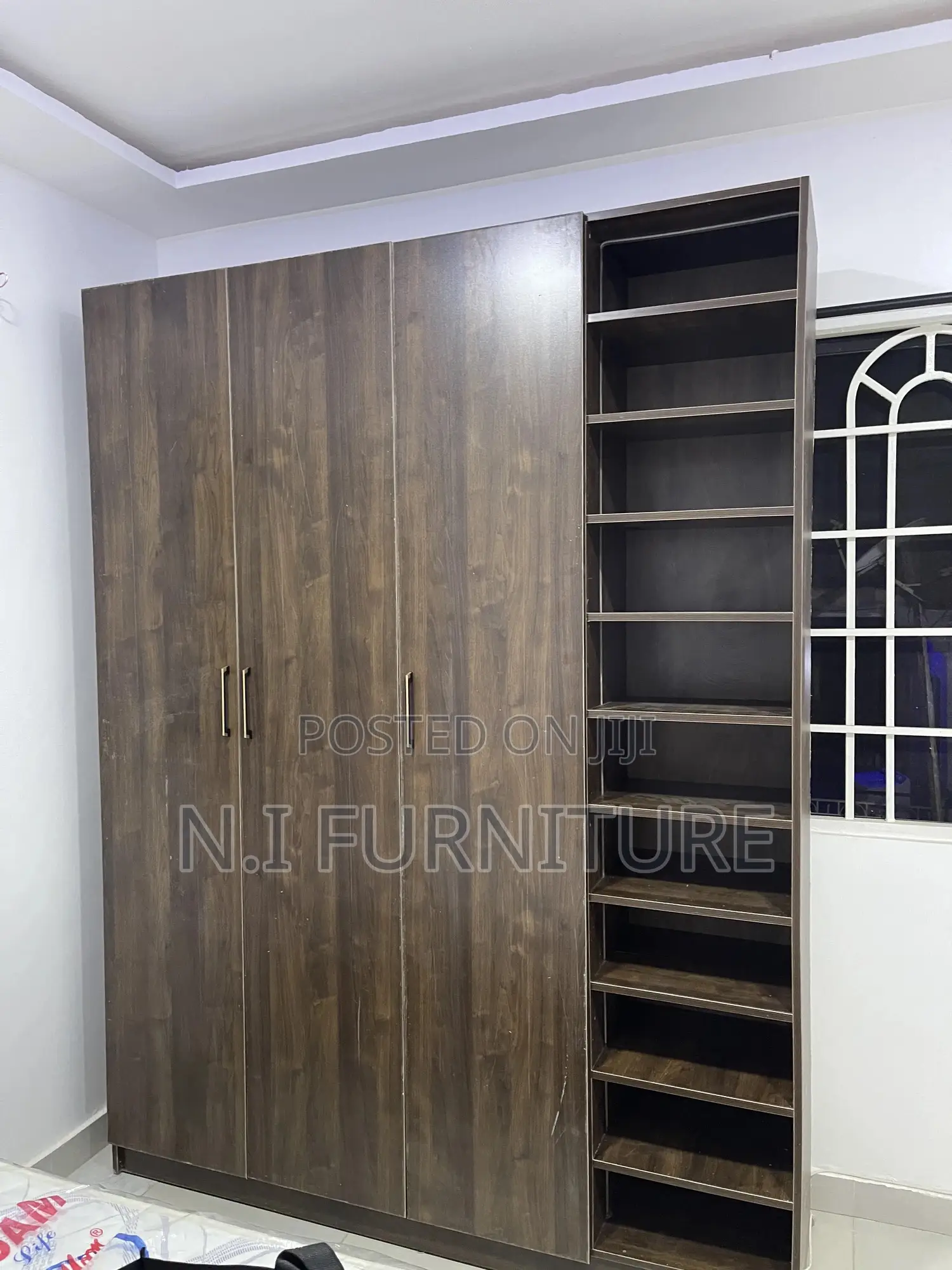 6 X 8 Feet Wardrobe