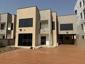 4bdrm House in East Airport, Tseaddo for rent