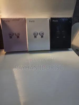 Original Earpods In Good Condition