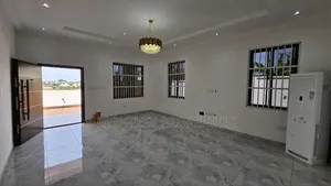 4bdrm Duplex in Rightkey, Kumasi Metropolitan for sale