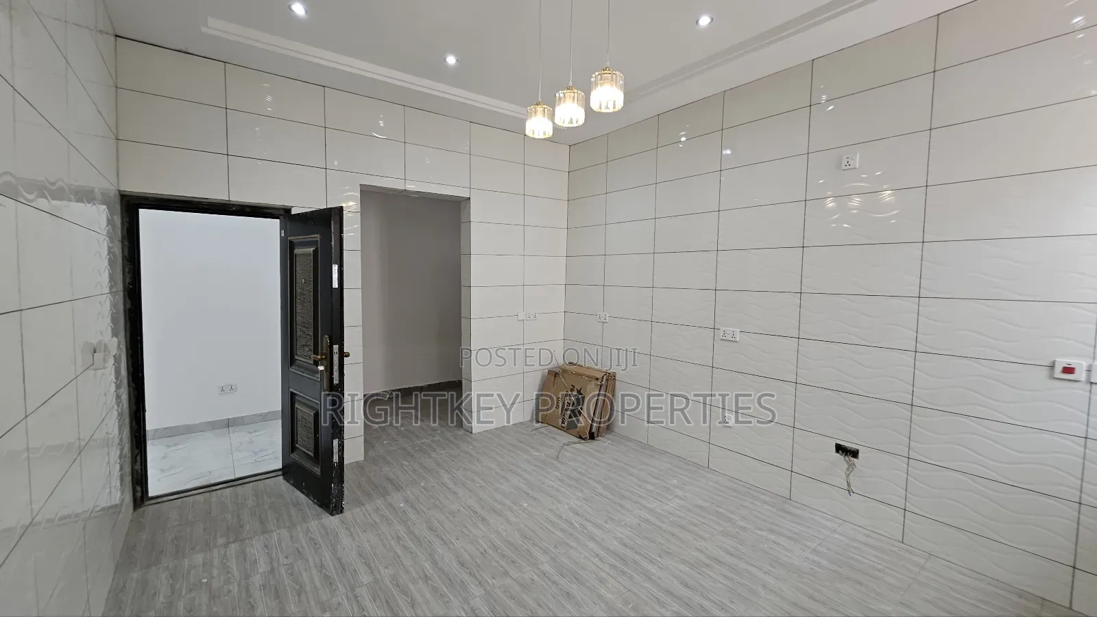 4bdrm Duplex in Rightkey, Kumasi Metropolitan for sale