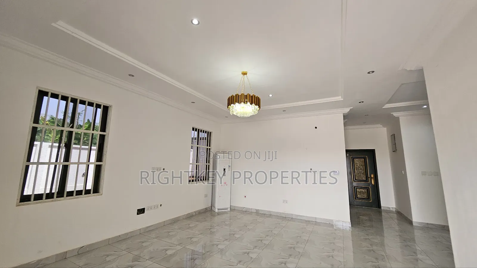 4bdrm Duplex in Rightkey, Kumasi Metropolitan for sale