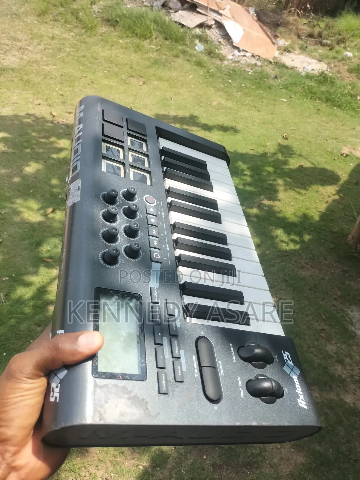 Axiom 25 Midi Keyboard and Pad