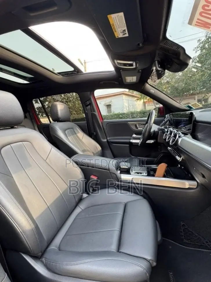 Mercedes-Benz GLB-Class GLB 250 4MATIC AWD 2024 Burgundy