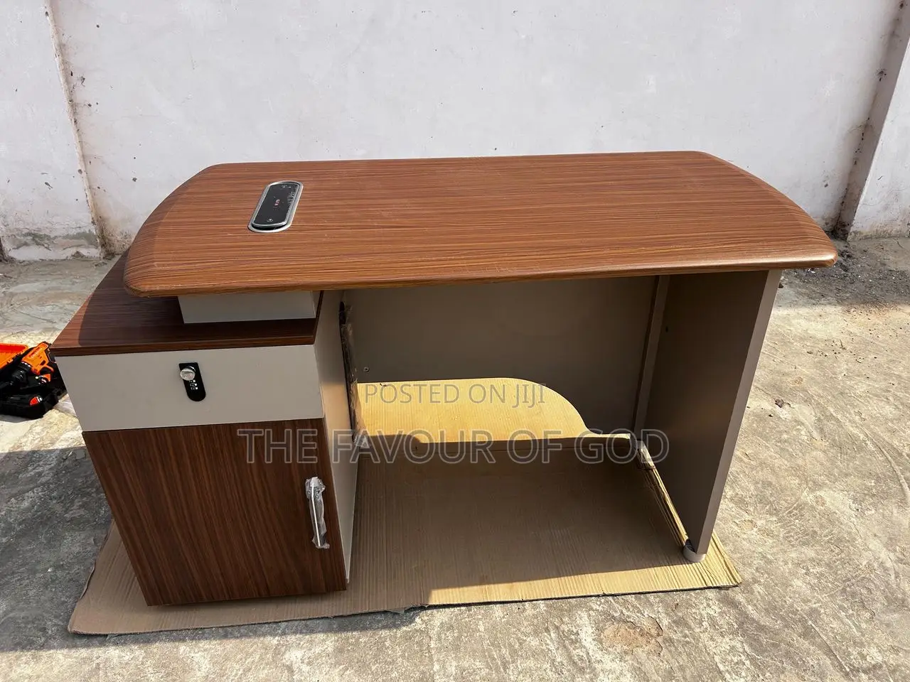 A Modern and Classic Wooden Office Table