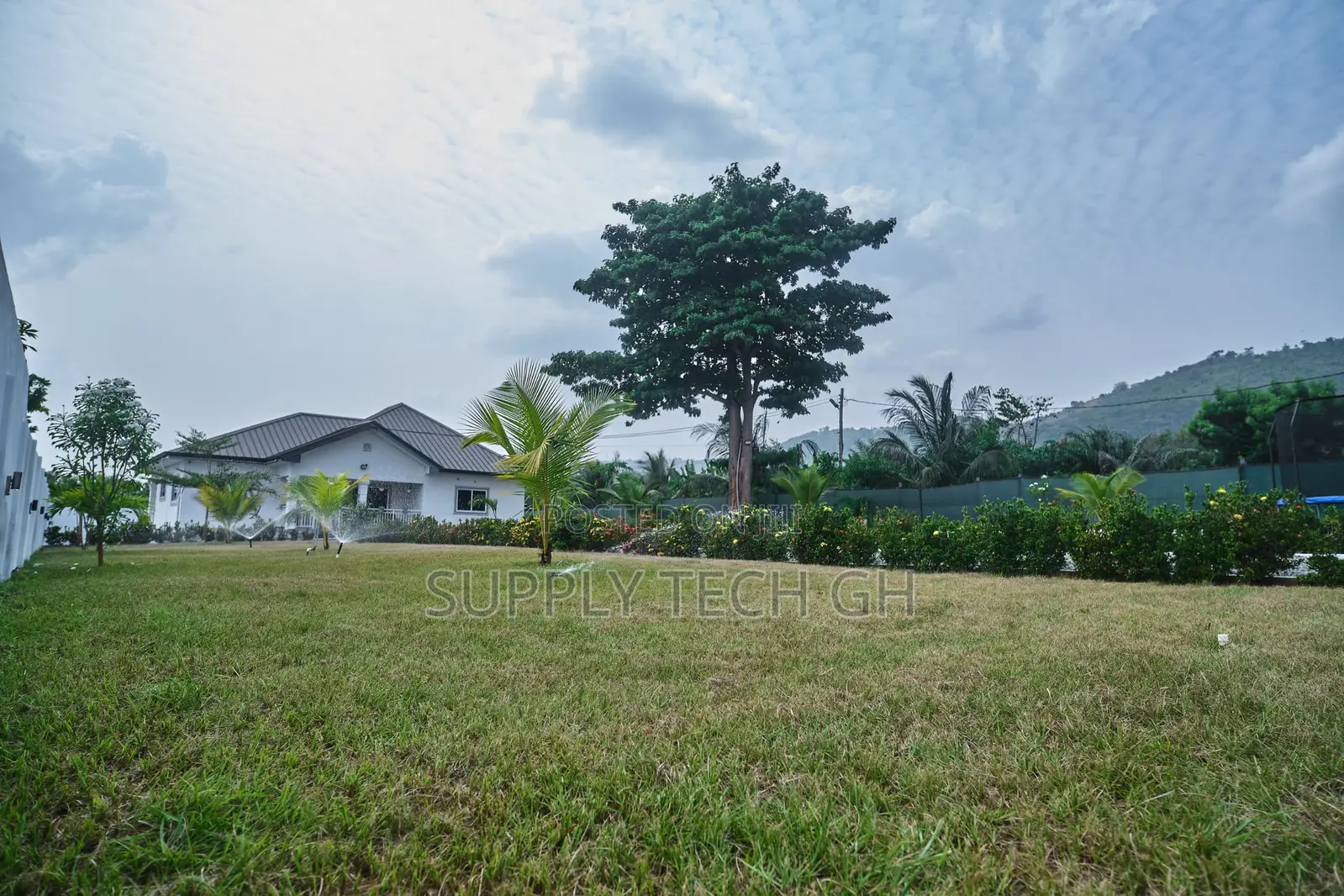 The Whitehouse Villa Daily Rental at Ghs1500