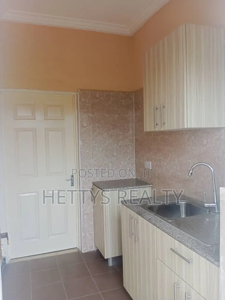 2bdrm Apartment in Kwabenya for rent