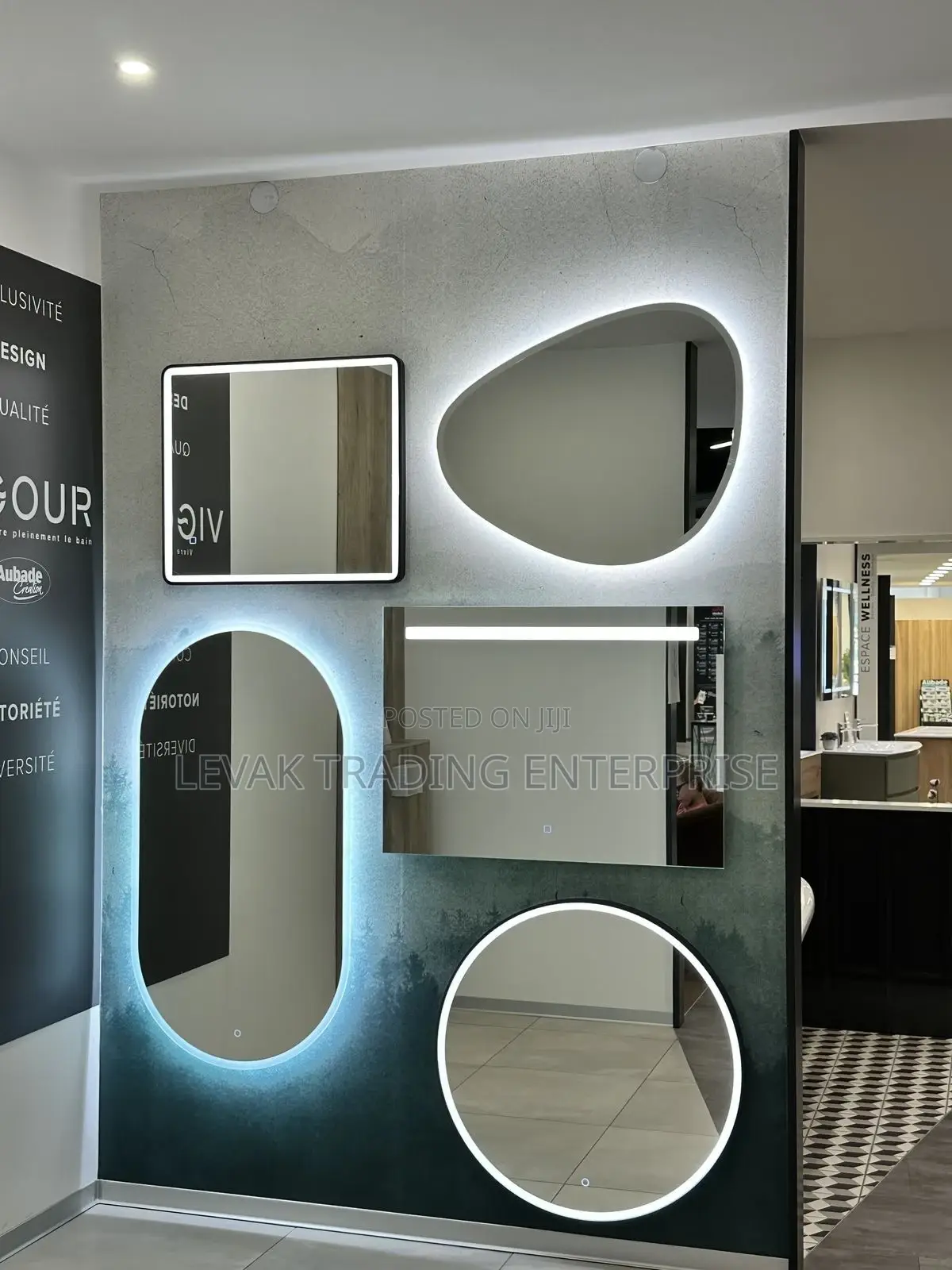 Soft Touch Mirror Light