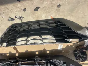 Hyundai Elantra Front Shell Grill 2021 2022 2023