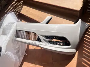 Mercedes Benz C300 Bumper 204